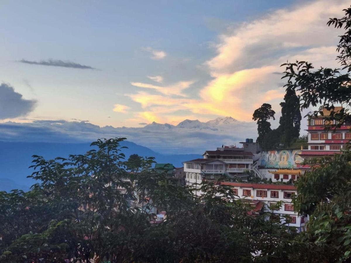 Mountain Chalet Darjeeling  Bagian luar foto